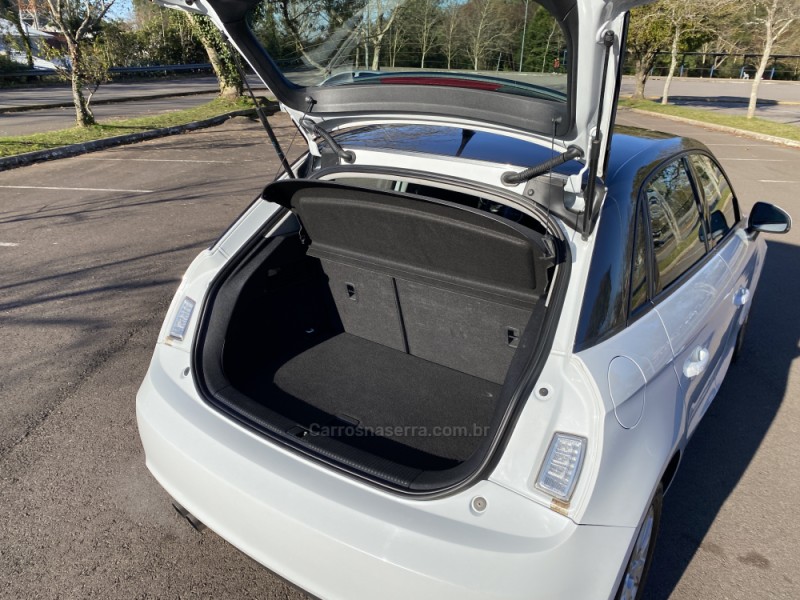 A1 1.4 TFSI SPORTBACK ATTRACTION 16V 122CV GASOLINA 4P S-TRONIC - 2015 - BENTO GONçALVES