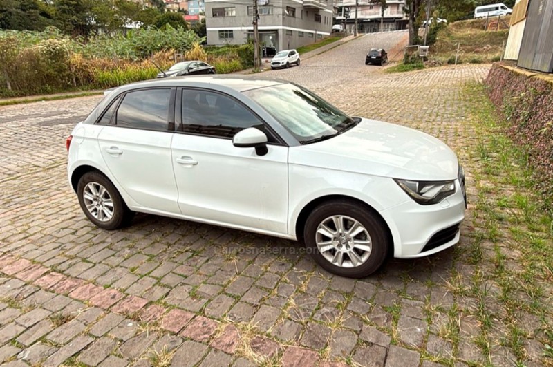 A1 1.4 TFSI SPORTBACK ATTRACTION 16V 122CV GASOLINA 4P S-TRONIC - 2015 - BENTO GONçALVES