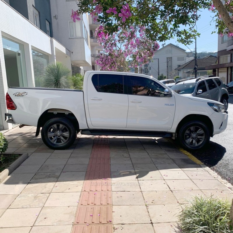 HILUX 2.8 SRV 4X4 CD 16V DIESEL 4P AUTOMÁTICO - 2016 - FLORES DA CUNHA