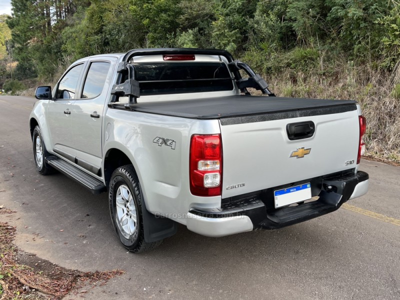 S10 2.8 LS 4X4 CD 16V TURBO DIESEL 4P MANUAL - 2017 - NOVA BASSANO