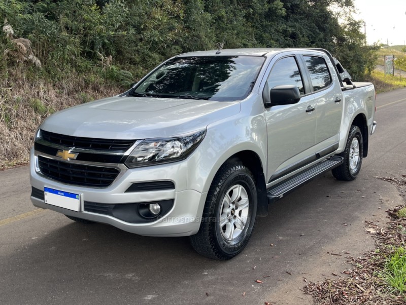 S10 2.8 LS 4X4 CD 16V TURBO DIESEL 4P MANUAL - 2017 - NOVA BASSANO