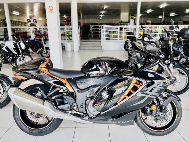 HAYABUSA GSX1300RA - 2023 - NOVO HAMBURGO