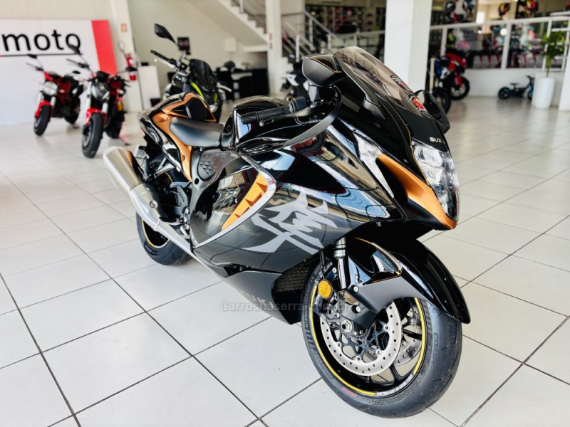 HAYABUSA GSX1300RA - 2023 - NOVO HAMBURGO