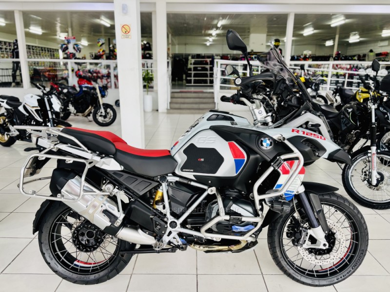 R 1250 