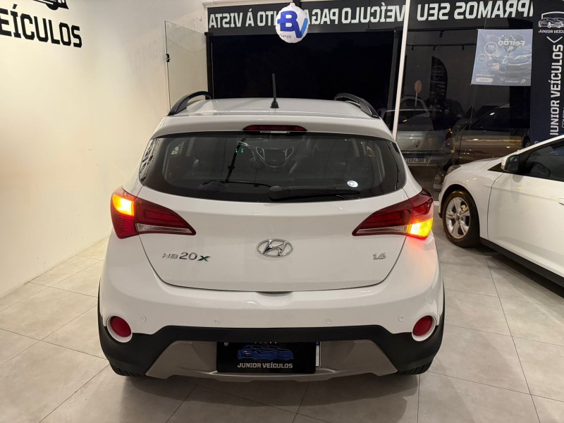 HB20 1.6 COMFORT STYLE 16V FLEX 4P MANUAL - 2016 - BENTO GONçALVES