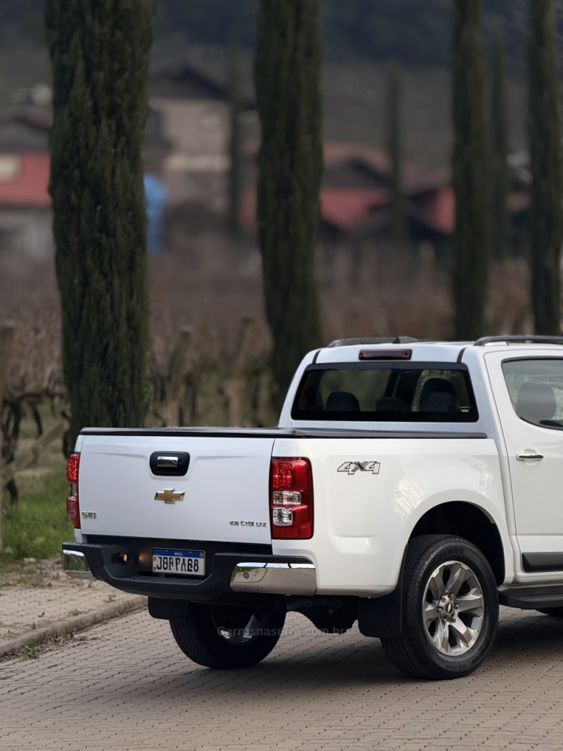 S10 2.8 LTZ 4X4 CD TURBO DIESEL 4P AUTOMÁTICO - 2024 - CAXIAS DO SUL