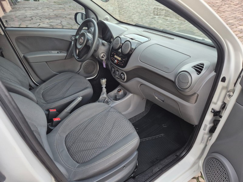 PALIO 1.0 MPI ATTRACTIVE 8V FLEX 4P MANUAL - 2014 - CAXIAS DO SUL