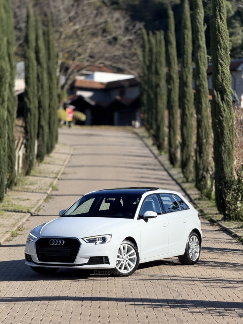 A3 1.4 TFSI SPORTBACK 16V GASOLINA 4P S-TRONIC - 2019 - CAXIAS DO SUL