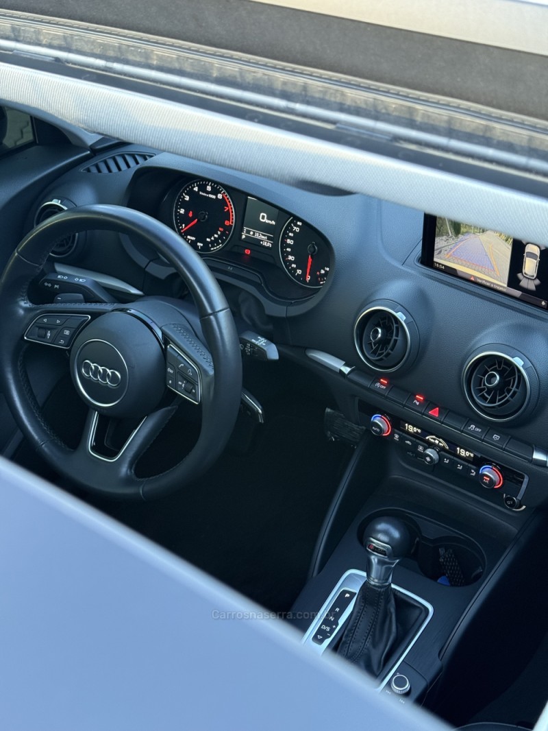 A3 1.4 TFSI SPORTBACK 16V GASOLINA 4P S-TRONIC - 2019 - CAXIAS DO SUL