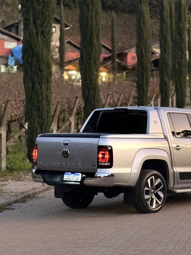 AMAROK 3.0 V6 EXTREME CD DIESEL 4X4 AT 4P AUTOMÁTICO - 2025 - CAXIAS DO SUL