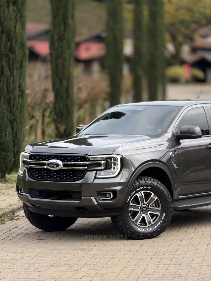 RANGER 3.0 V6 XLT CD TURBO 4X4 DIESEL 4P AUTOMÁTICO - 2024 - CAXIAS DO SUL