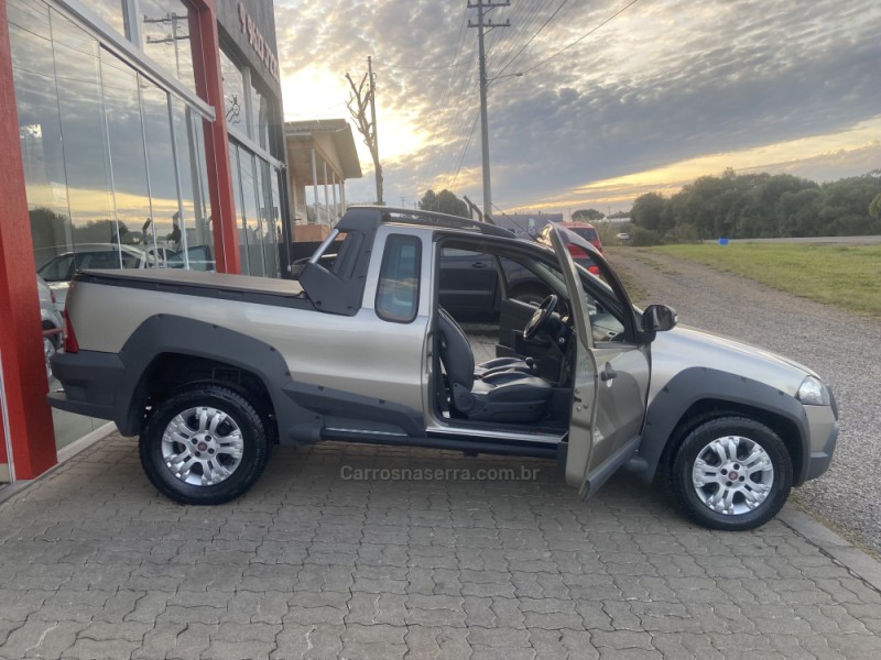 STRADA 1.8 MPI ADVENTURE CE 8V FLEX 2P MANUAL - 2010 - NOVA PRATA