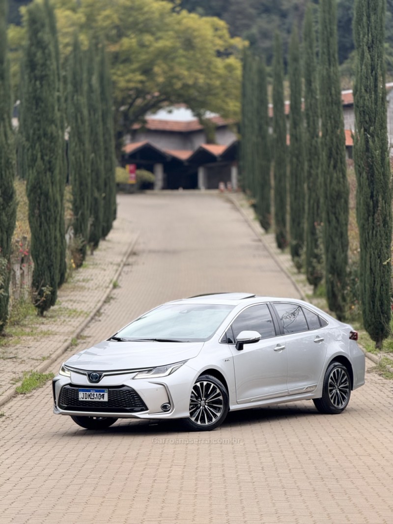 COROLLA 1.8 ALTIS PREMIUM 16V HÍBRIDO 4P AUTOMÁTICO - 2025 - CAXIAS DO SUL