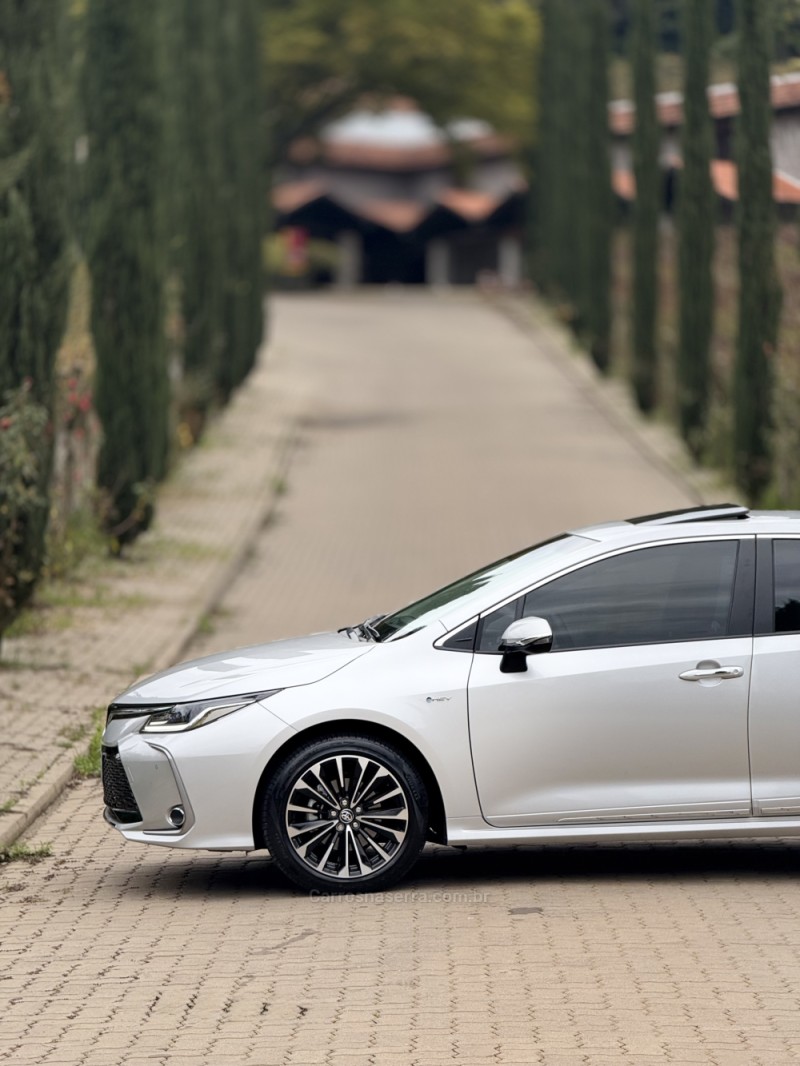 COROLLA 1.8 ALTIS PREMIUM 16V HÍBRIDO 4P AUTOMÁTICO - 2025 - CAXIAS DO SUL
