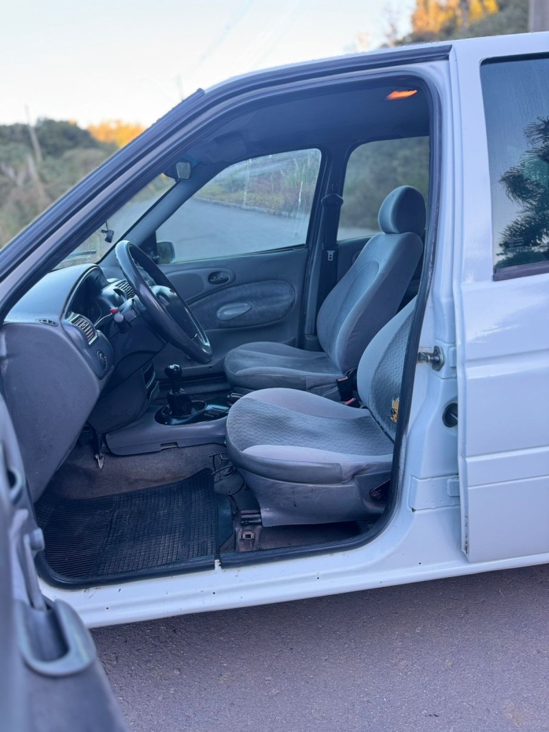 ESCORT 1.8 I GL 16V GASOLINA 4P MANUAL - 1999 - BENTO GONçALVES