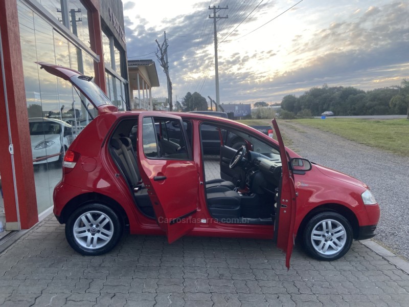 FOX 1.0 MI 8V FLEX 4P MANUAL - 2008 - NOVA PRATA