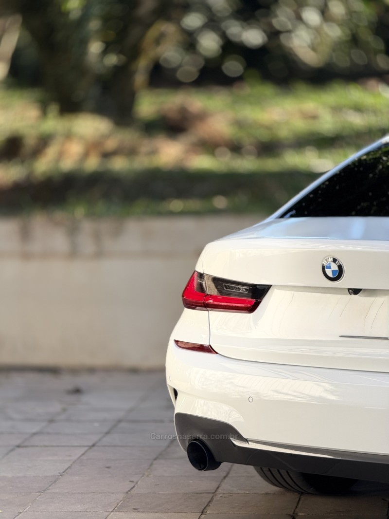 320I 2.0 M SPORT 16V TURBO GASOLINA 4P AUTOMÁTICO - 2020 - CAXIAS DO SUL