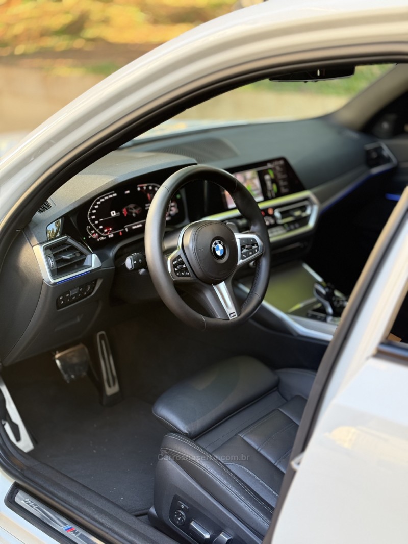 320I 2.0 M SPORT 16V TURBO GASOLINA 4P AUTOMÁTICO - 2020 - CAXIAS DO SUL