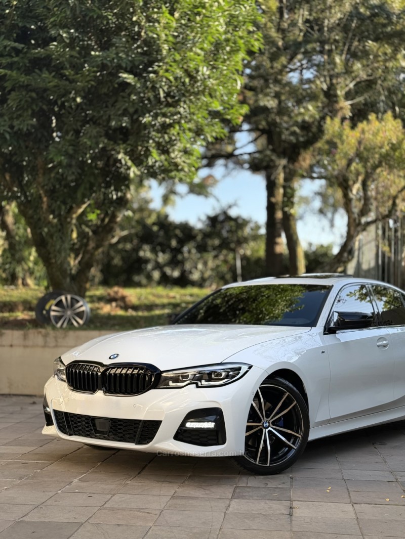 320I 2.0 M SPORT 16V TURBO GASOLINA 4P AUTOMÁTICO - 2020 - CAXIAS DO SUL