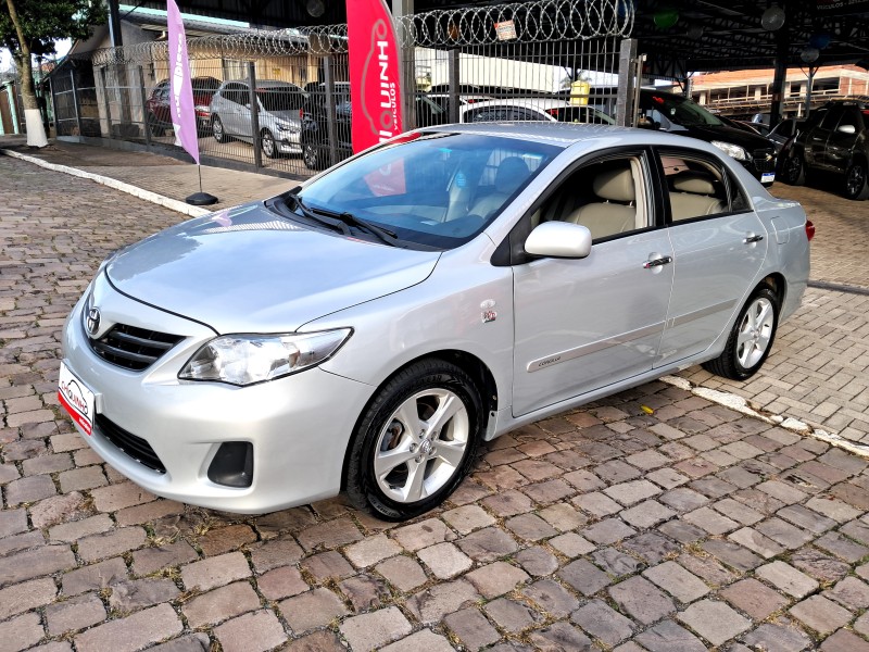 COROLLA 1.8 GLI 16V FLEX 4P AUTOMÁTICO