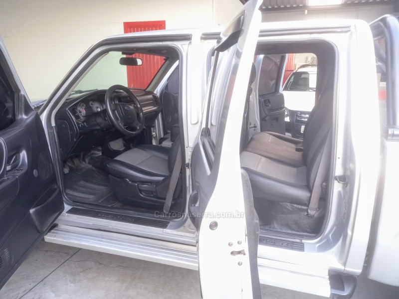 RANGER 3.0 XL 4X4 CD TURBO ELECTRONIC DIESEL 4P MANUAL - 2011 - CAXIAS DO SUL