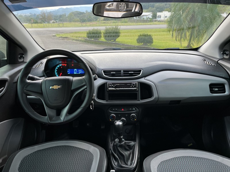 ONIX 1.0 JOY 8V FLEX 4P MANUAL - 2015 - BOM PRINCíPIO