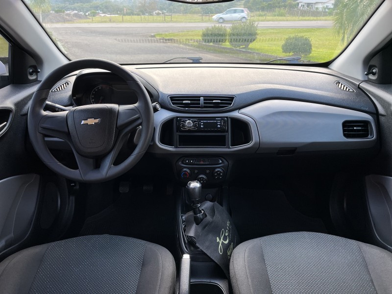 PRISMA 1.0 MPFI JOY 8V FLEX 4P MANUAL - 2018 - BOM PRINCíPIO