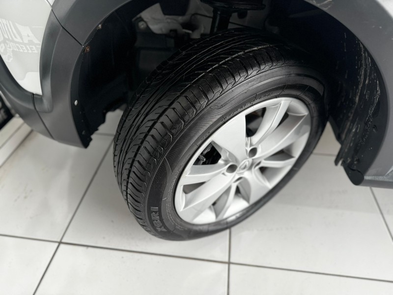 SANDERO 1.6 STEPWAY 8V FLEX 4P MANUAL - 2014 - CAXIAS DO SUL