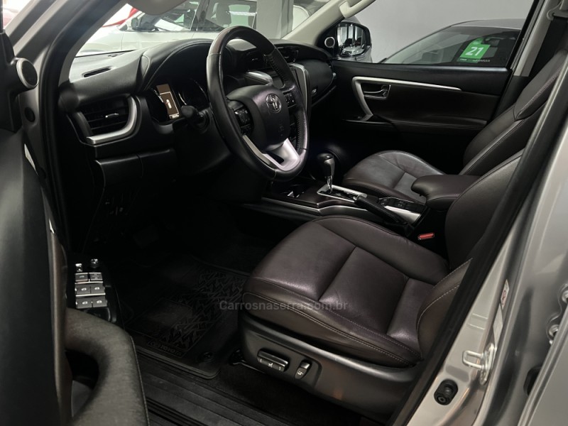 HILUX SW4 2.8 SRX 4X4 16V TURBO INTERCOOLER DIESEL 4P AUTOMÁTICO - 2019 - BENTO GONçALVES