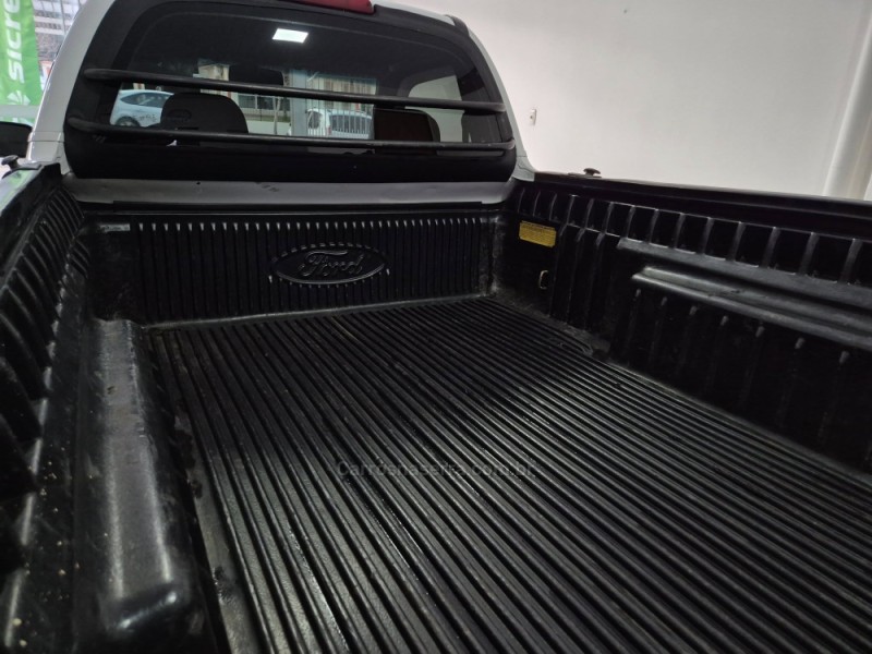 COURIER 1.6 MPI XL 8V GASOLINA 2P MANUAL - 2013 - NãO-ME-TOQUE