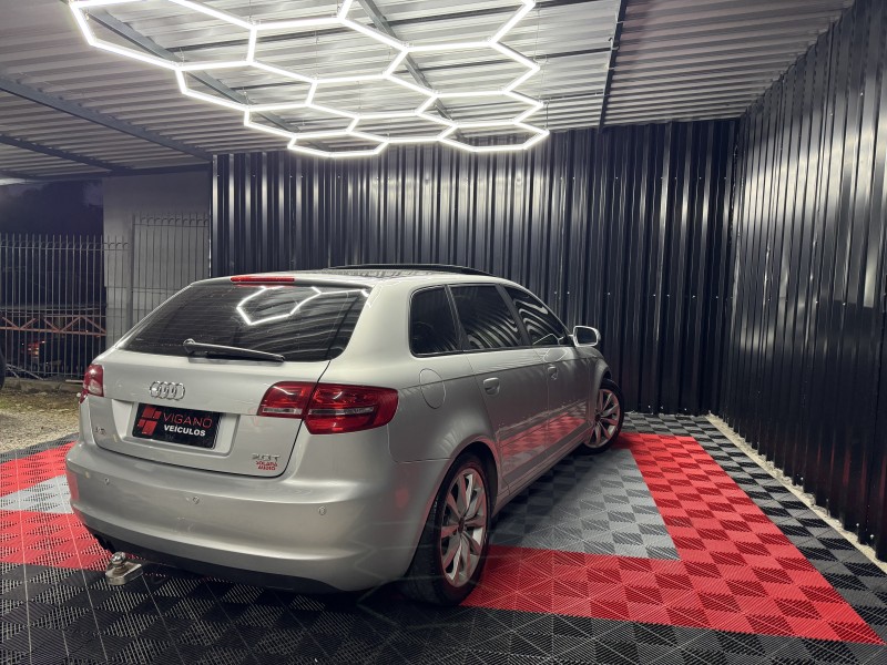 A3 2.0 TFSI SPORTBACK 16V GASOLINA 4P S-TRONIC - 2010 - CAXIAS DO SUL