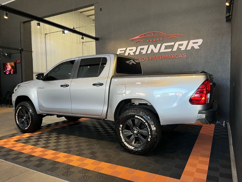 HILUX 2.8 4X4 CD 8V DIESEL 4P MANUAL - 2017 - ANTôNIO PRADO