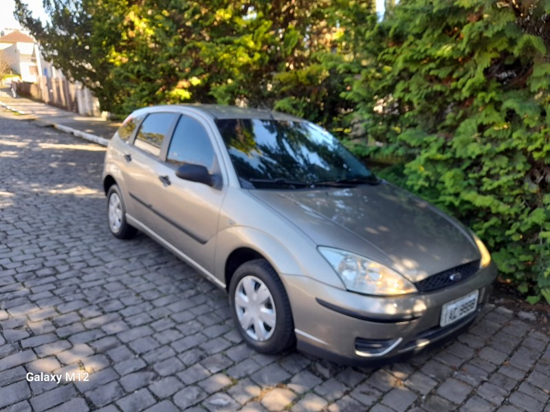 FOCUS 1.6 GL 16V FLEX 4P MANUAL - 2008 - FARROUPILHA