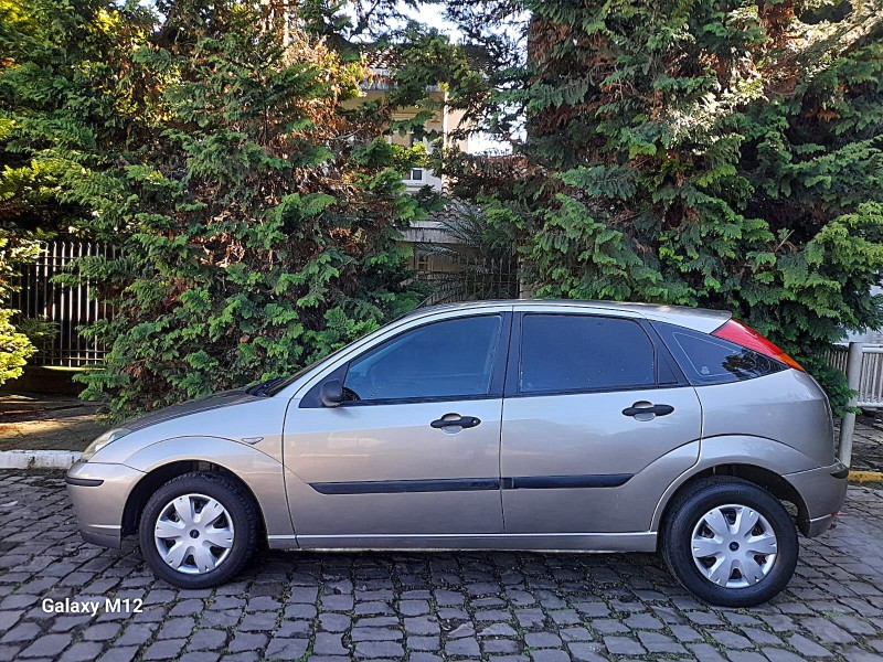 FOCUS 1.6 GL 16V FLEX 4P MANUAL - 2008 - FARROUPILHA
