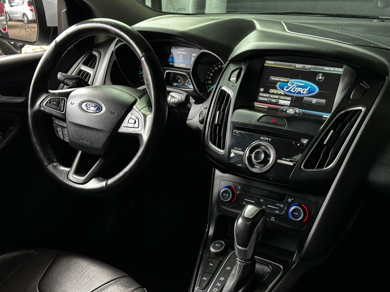 FOCUS 2.0 TITANIUM PLUS SEDAN 16V FLEX 4P AUTOMÁTICO - 2016 - CAXIAS DO SUL