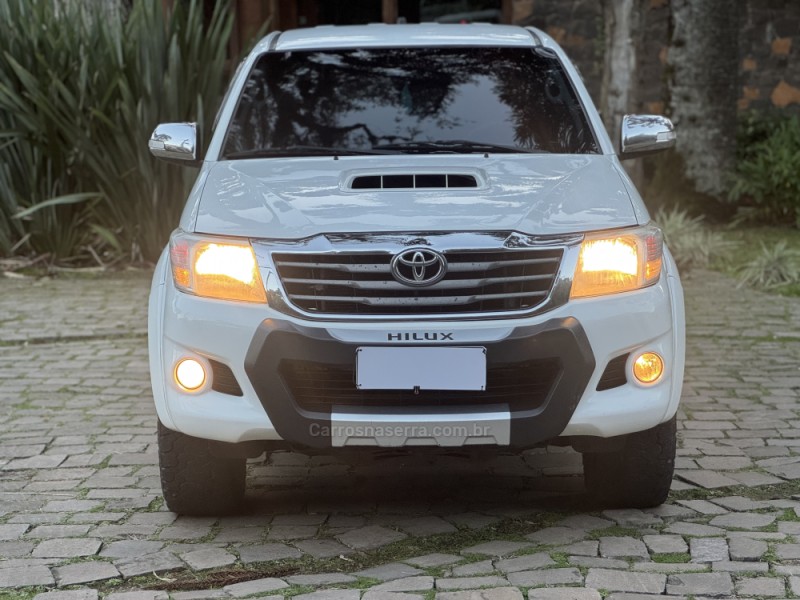 HILUX 3.0 SRV 4X4 CD 16V TURBO INTERCOOLER DIESEL 4P AUTOMÁTICO - 2014 - GRAMADO
