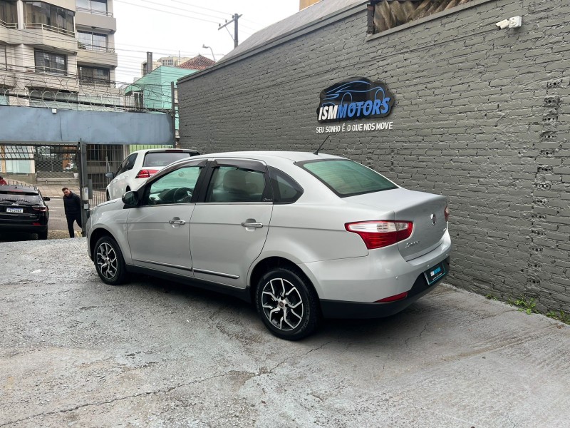 GRAND SIENA 1.0 ATTRACTIVE 8V FLEX 4P MANUAL - 2018 - CAXIAS DO SUL