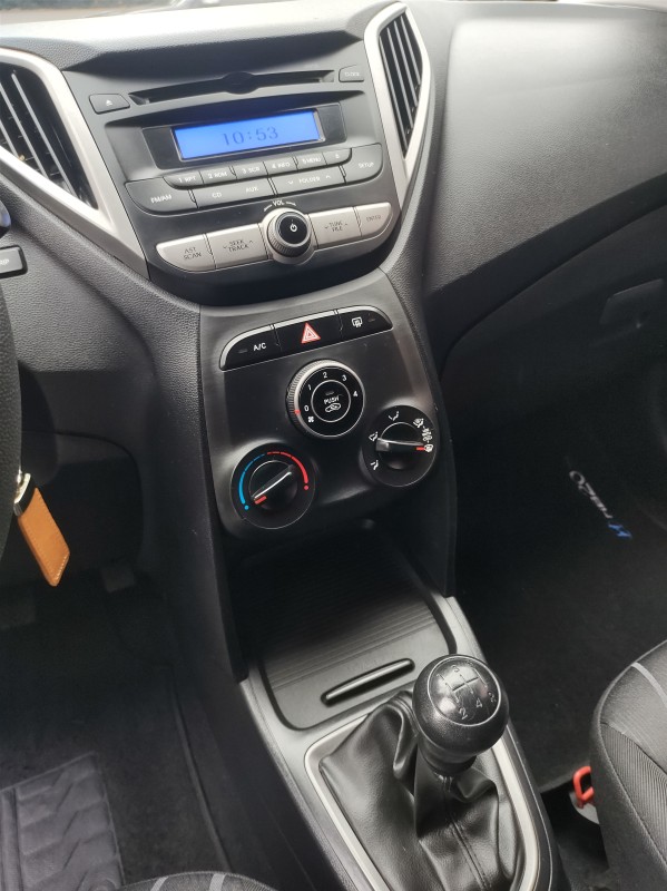HB20 1.0 COMFORT PLUS 12V FLEX 4P MANUAL - 2013 - VALE REAL