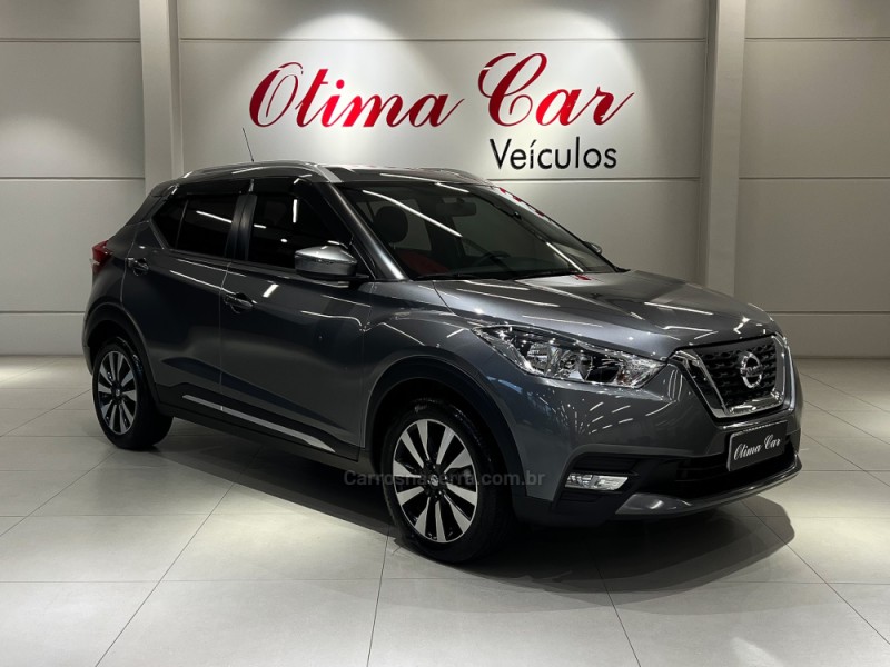 KICKS 1.6 16V FLEX SV PACK PLUS 4P XTRONIC - 2018 - FLORES DA CUNHA