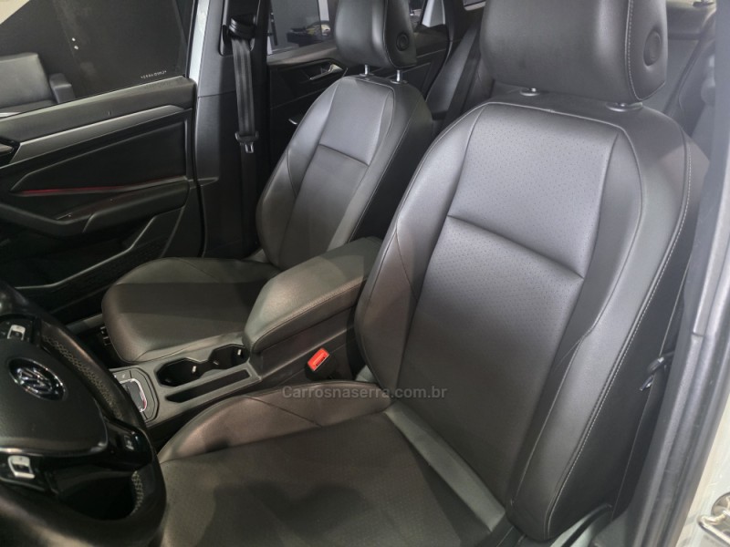JETTA 1.4 R-LINE 250 16V TSI FLEX 4P AUTOMÁTICO - 2020 - CAXIAS DO SUL