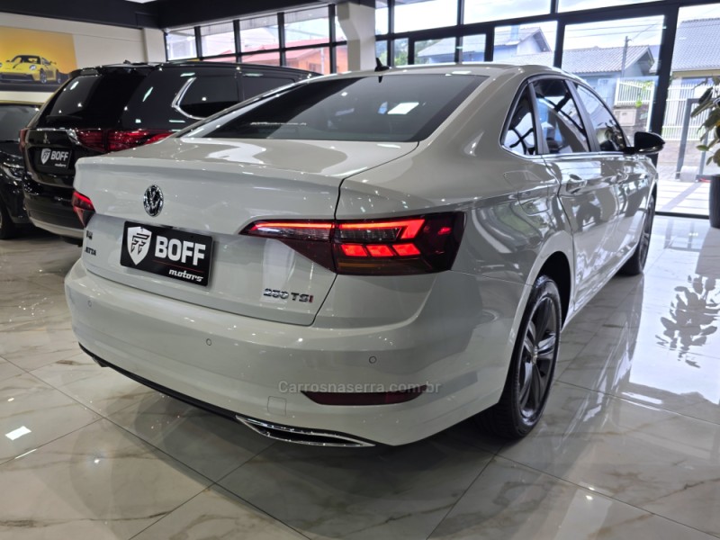 JETTA 1.4 R-LINE 250 16V TSI FLEX 4P AUTOMÁTICO - 2020 - CAXIAS DO SUL