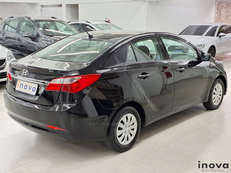 HB20S 1.6 COMFORT PLUS 16V FLEX 4P MANUAL - 2014 - NOVO HAMBURGO