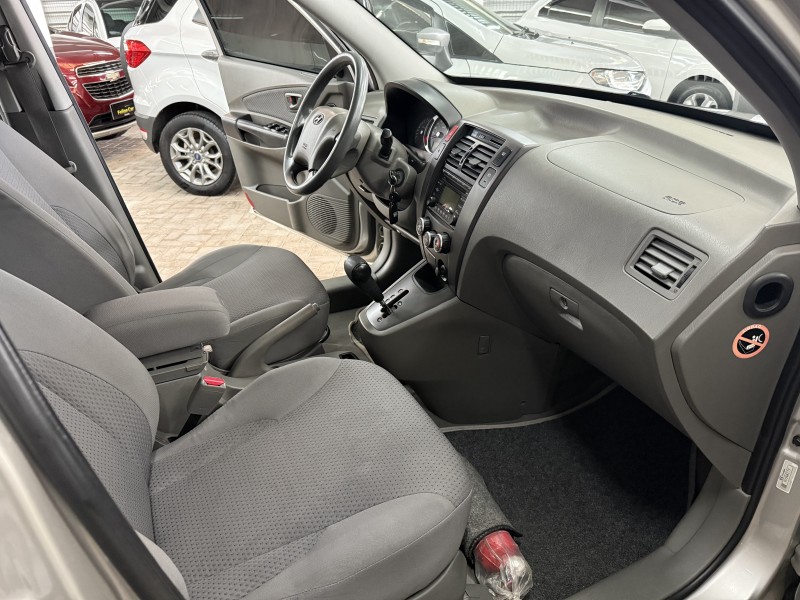 TUCSON 2.0 MPFI GLS 16V 143CV 2WD GASOLINA 4P AUTOMÁTICO - 2009 - CAXIAS DO SUL