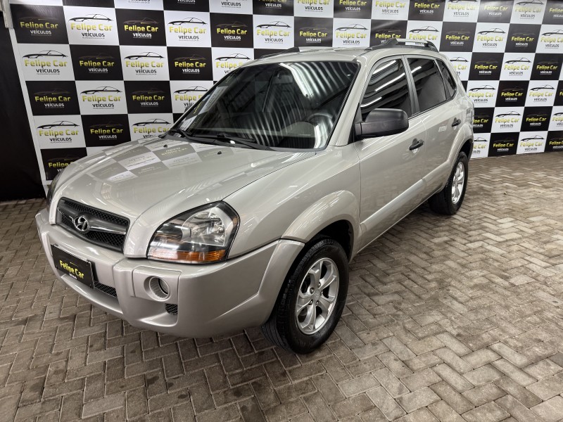 TUCSON 2.0 MPFI GLS 16V 143CV 2WD GASOLINA 4P AUTOMÁTICO