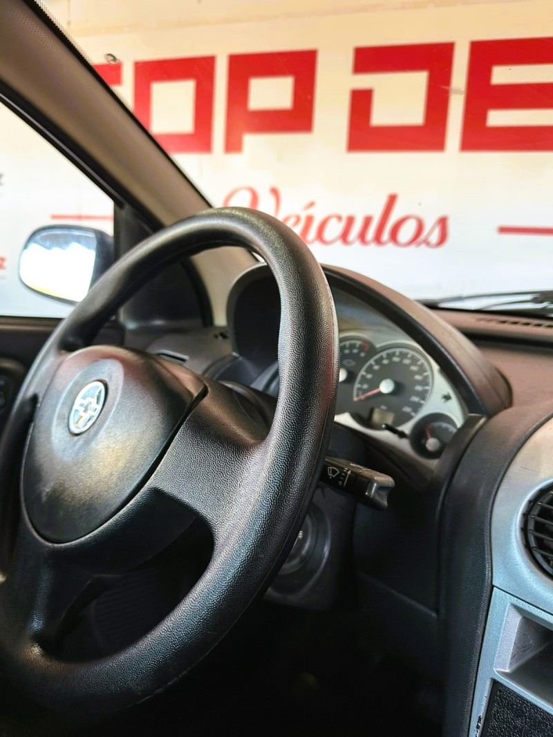 CORSA 1.4 MPFI PREMIUM SEDAN 8V FLEX 4P MANUAL - 2008 - SãO SEBASTIãO DO CAí