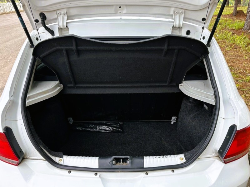 GOL 1.0 MI 16V GASOLINA 4P MANUAL - 2013 - SãO SEBASTIãO DO CAí