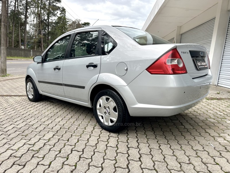 FIESTA 1.0 ROCAM SEDAN 8V FLEX 4P MANUAL - 2009 - CAXIAS DO SUL