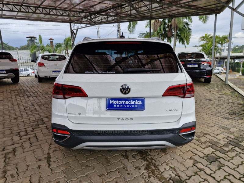 TAOS 1.4 16V HIGHLINE TSI FLEX 4P AUTOMÁTICO - 2024 - LAJEADO
