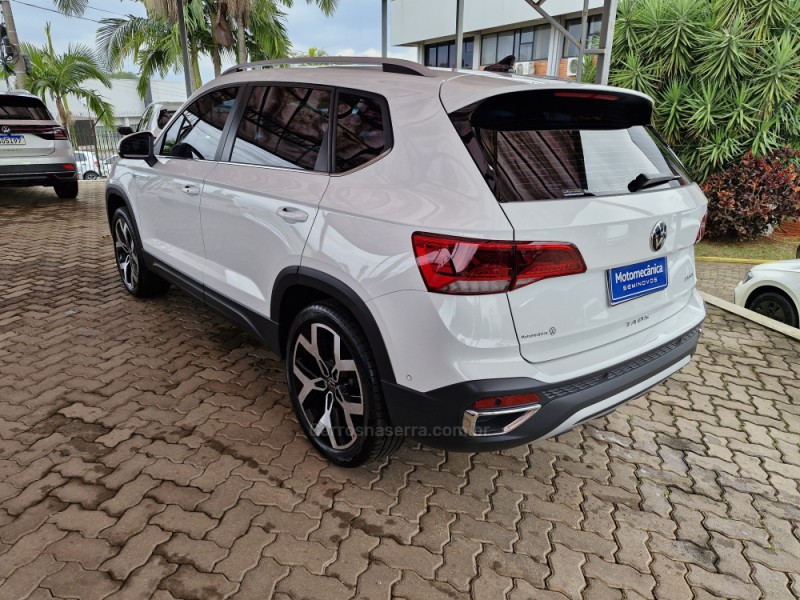 TAOS 1.4 16V HIGHLINE TSI FLEX 4P AUTOMÁTICO - 2024 - LAJEADO