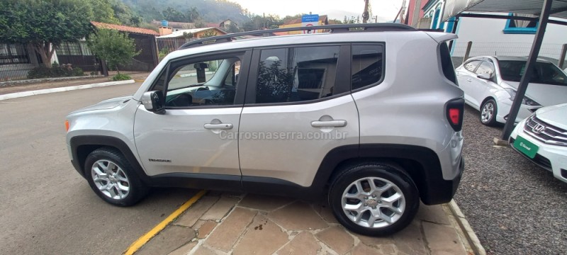 RENEGADE 1.8 16V FLEX LONGITUDE 4P AUTOMÁTICO - 2016 - PICADA CAFé